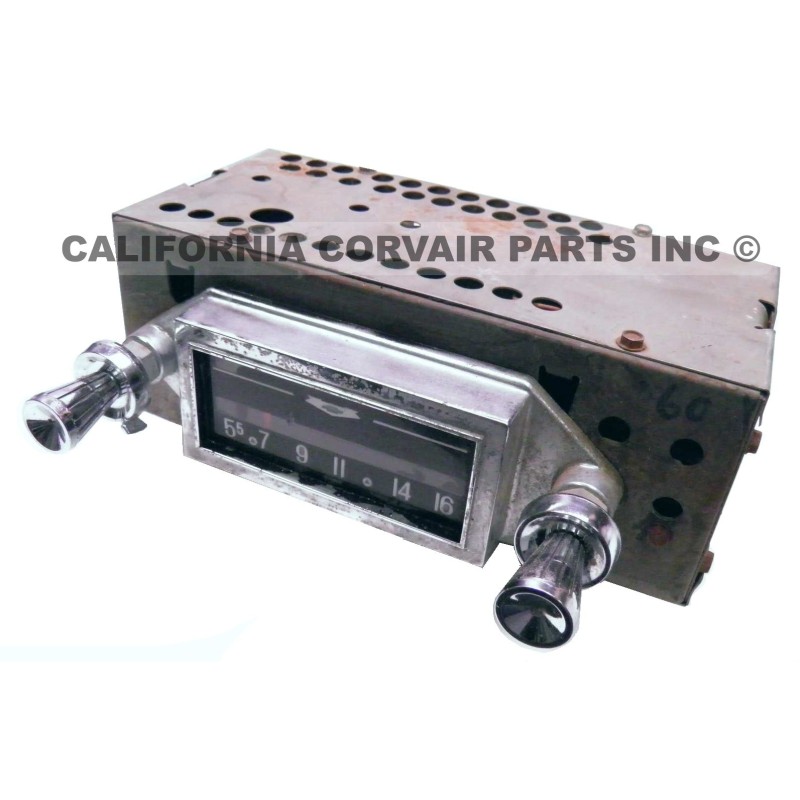 USED AM RADIO - 1961