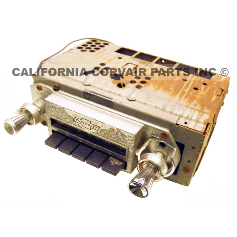 USED PUSHBUTTON RADIO - 1963-64