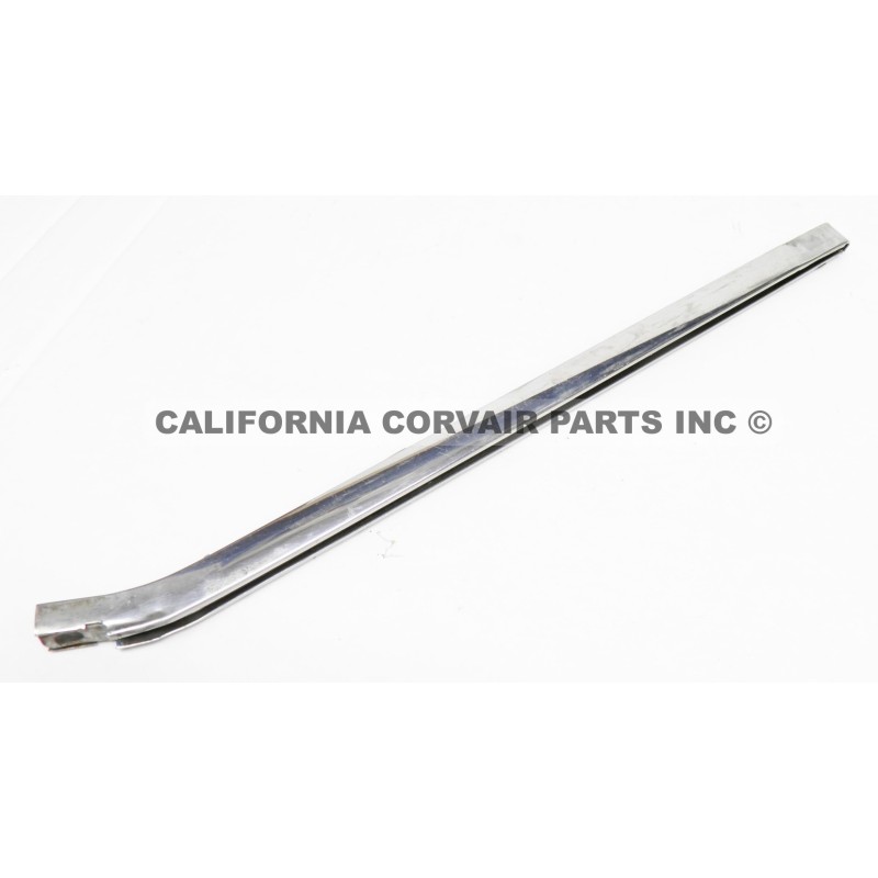 USED 1962-64 CONVERTIBLE QUARTER GLASS TRIM - LEFT SIDE