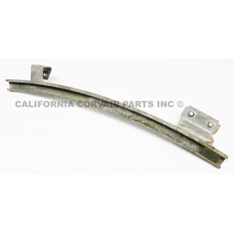 USED 1960-62 QUARTER GLASS FRONT GUIDE - RIGHT SIDE