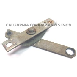 USED GAS PEDAL ROD PIVOT - 1960-64