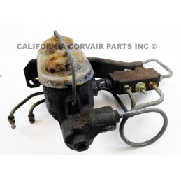 USED MASTER CYLINDER - 1967-69
