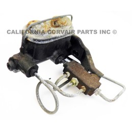 USED MASTER CYLINDER - 1967-69