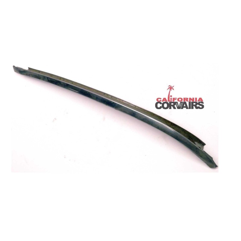 USED 1960-64 WINDSHIELD SIDE TRIM - RIGHT SIDE