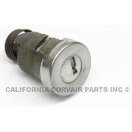 USED TRUNK LOCK - 1965