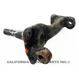USED 1965 FRONT SPINDLE - RIGHT SIDE