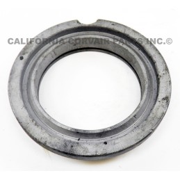 USED 4 SPEED BEARING RETAINER - 1961