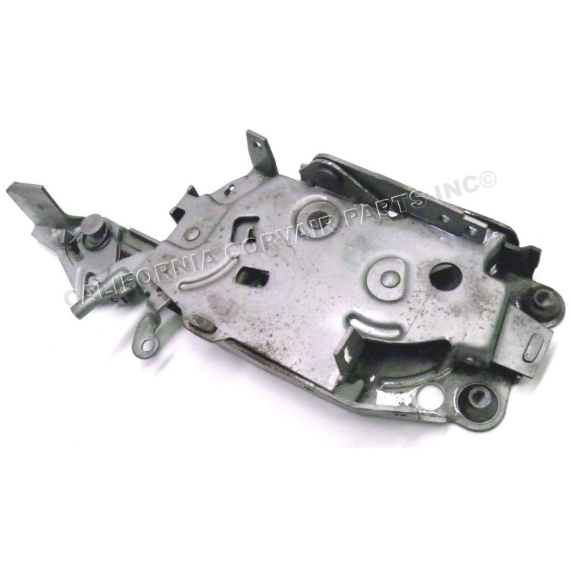 USED 1965-69 DOOR LATCH - RIGHT SIDE