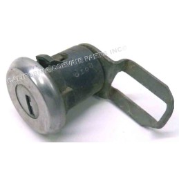 USED 1965-69 DOOR LOCK - RIGHT SIDE