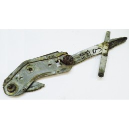 USED 1961-64 DOOR WINDOW REGULATOR - LEFT SIDE